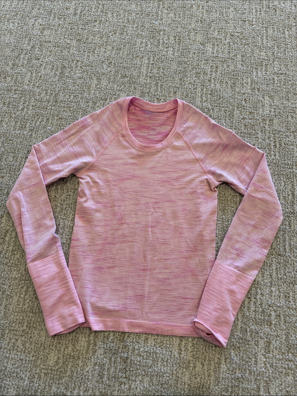 LuluLemon Women’s Pink Heathered Long Sleeve Athletic Top